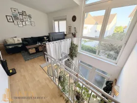 Blick ins Wohnzimmer