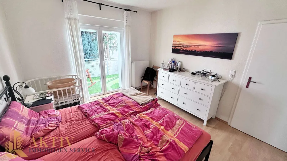 Schlafzimmer Ansicht 1
