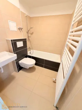 Badezimmer Ansicht 2 (aktuell)