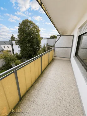 Balkon Ansicht 1 (digital geleert)