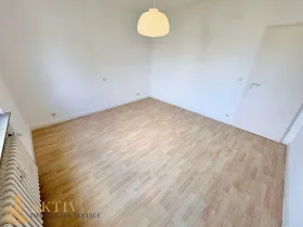 Schlafzimmer Ansicht 2