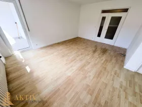 Wohnzimmer Ansicht 4